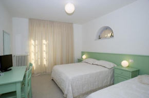  LIù B&B  Торре Дель Лаго Пуччини